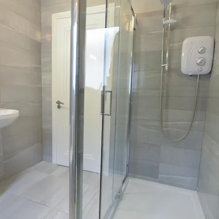 Urban Retreat Close To & Salthill With Free Parking 골웨이