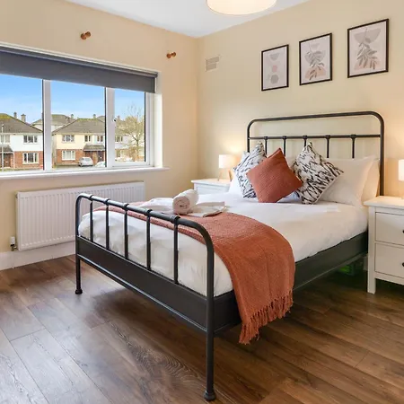 Urban Retreat Close To & Salthill With Free Parking Prázdninový dům *