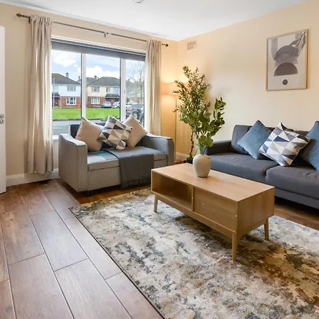 Urban Retreat Close To & Salthill With Free Parking Galway